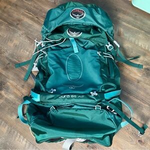 Osprey Aura 65 AG XS Backpacking Pack Rainforest Green GREAT Condition